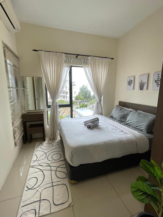 Sg Resort Residence - Beach & Waterpark Kuantan Ngoại thất bức ảnh