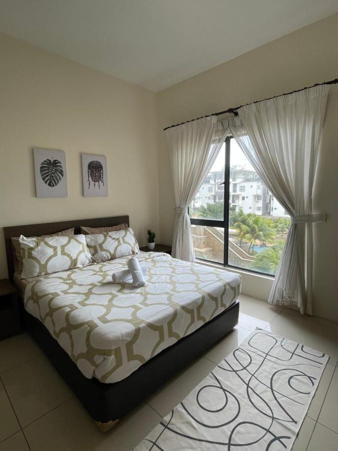 Sg Resort Residence - Beach & Waterpark Kuantan Ngoại thất bức ảnh